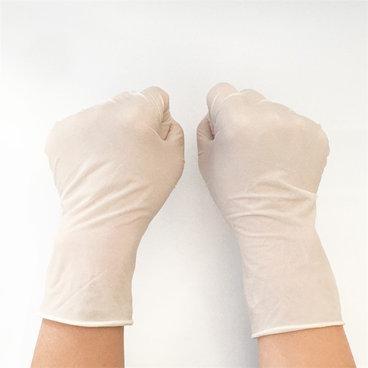 Медицинские резиновые перчатки